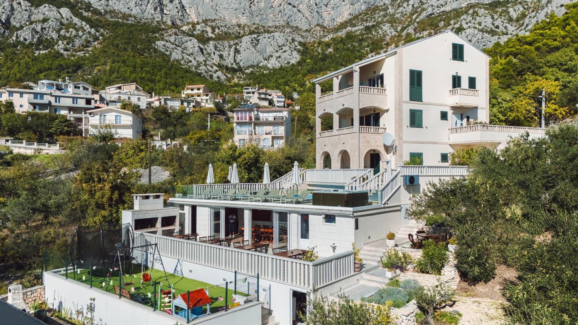 Villa Hills Makarska Exterior photo
