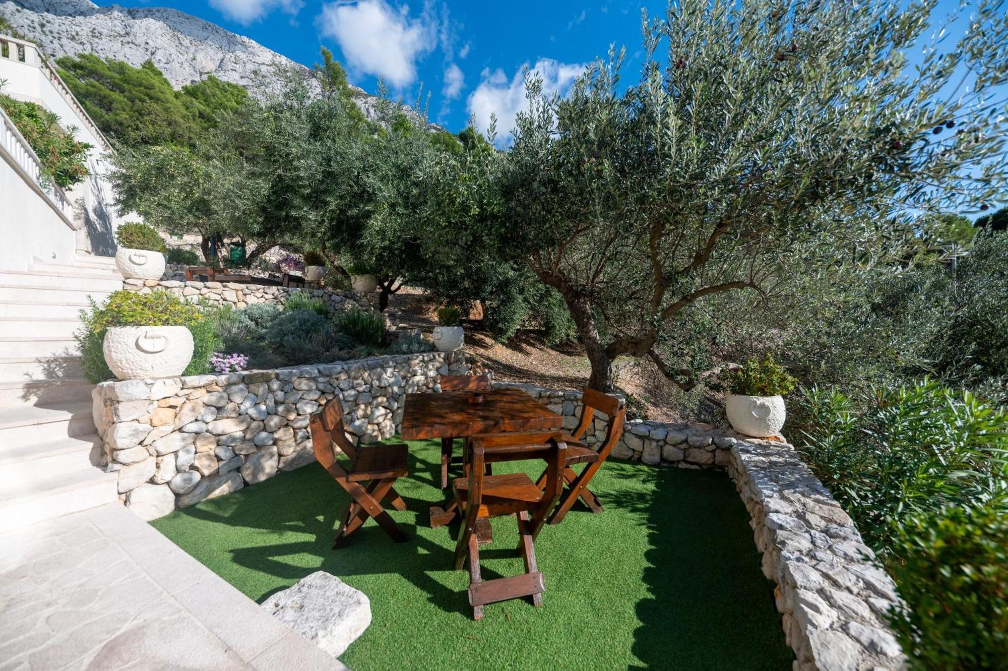 Villa Hills Makarska Exterior photo