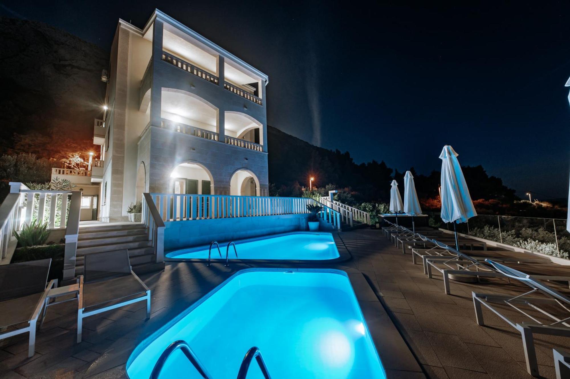 Villa Hills Makarska Exterior photo