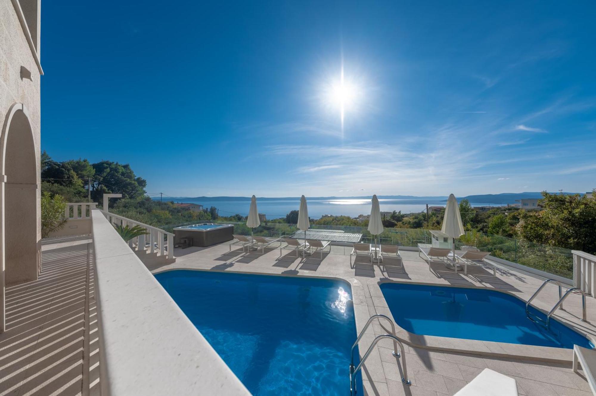 Villa Hills Makarska Exterior photo